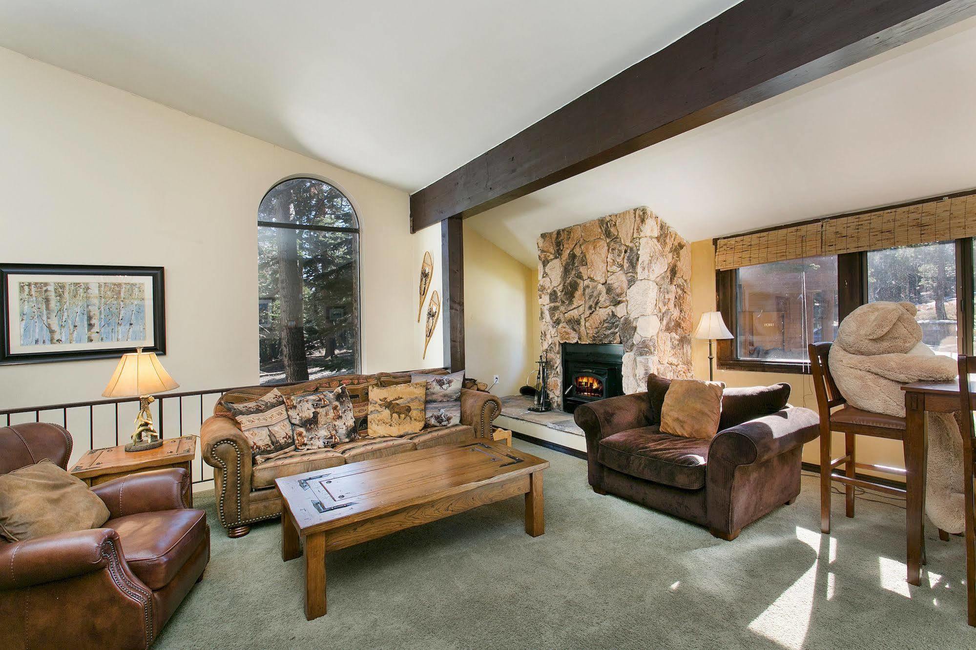 Mammoth Village By 101 Great Escapes Hotel 3*