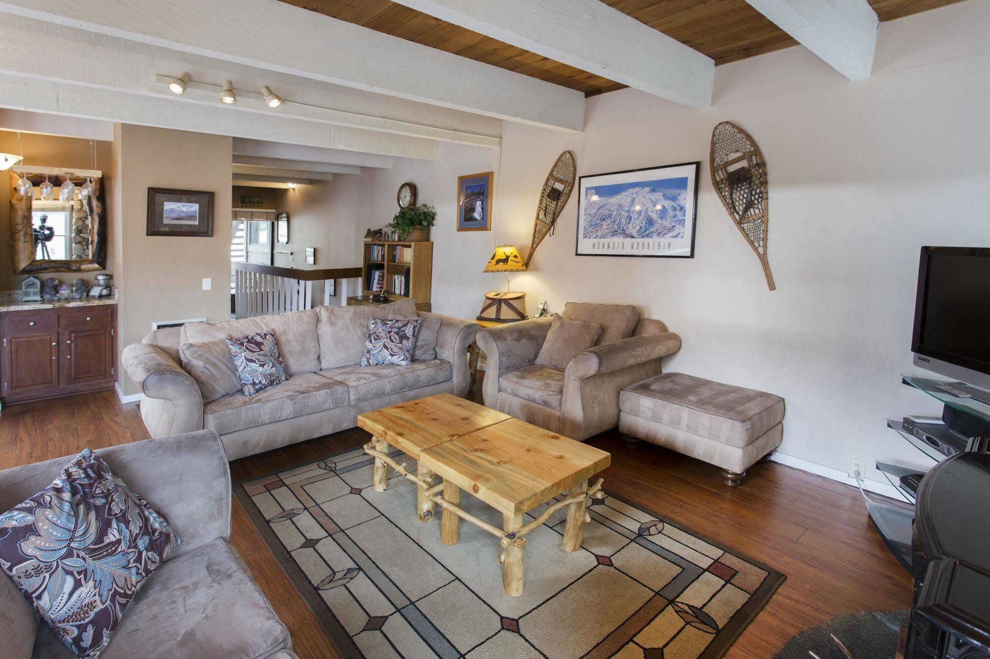 Mammoth Village By 101 Great Escapes Mammoth Lakes