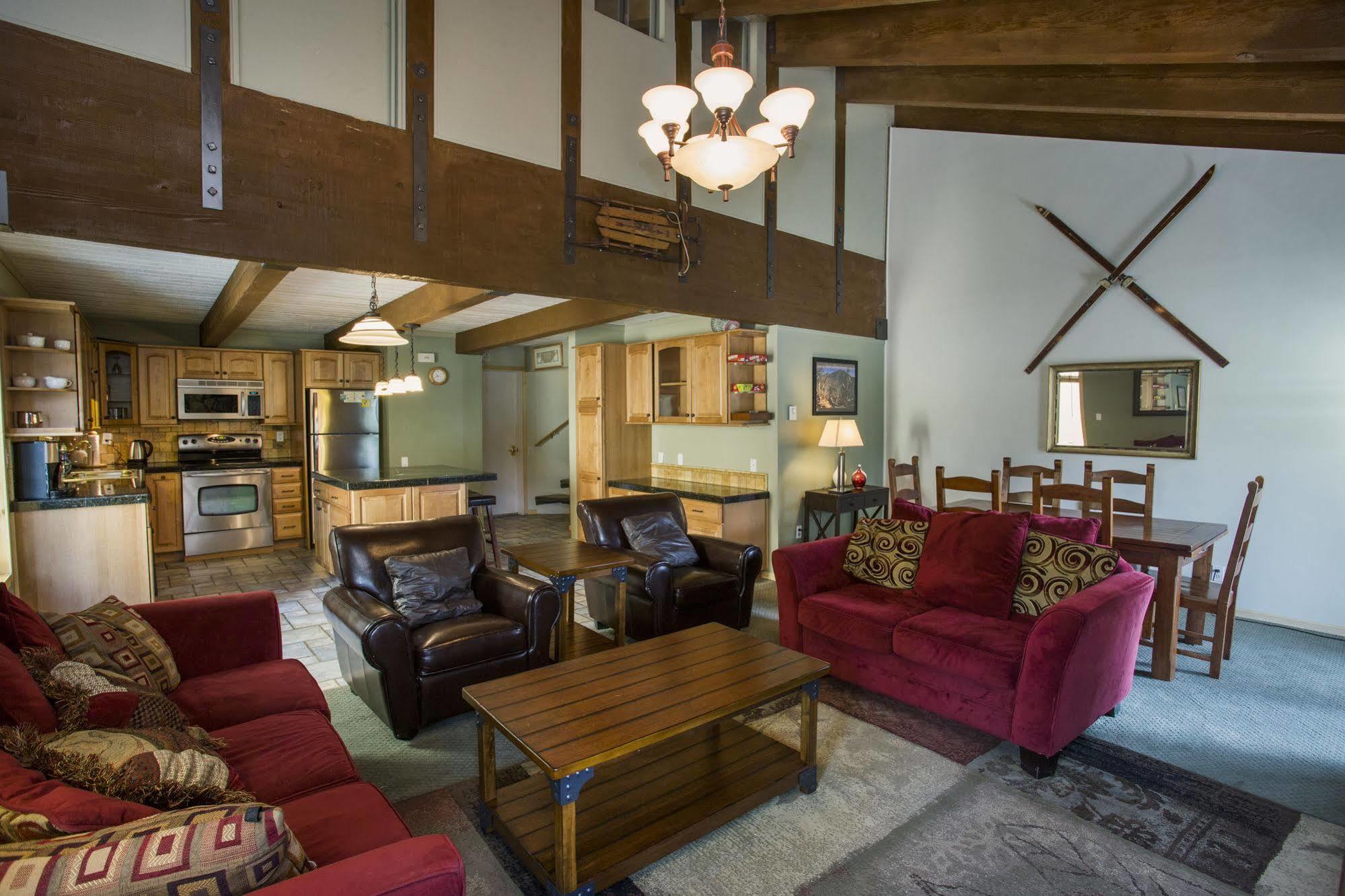 Mammoth Village By 101 Great Escapes